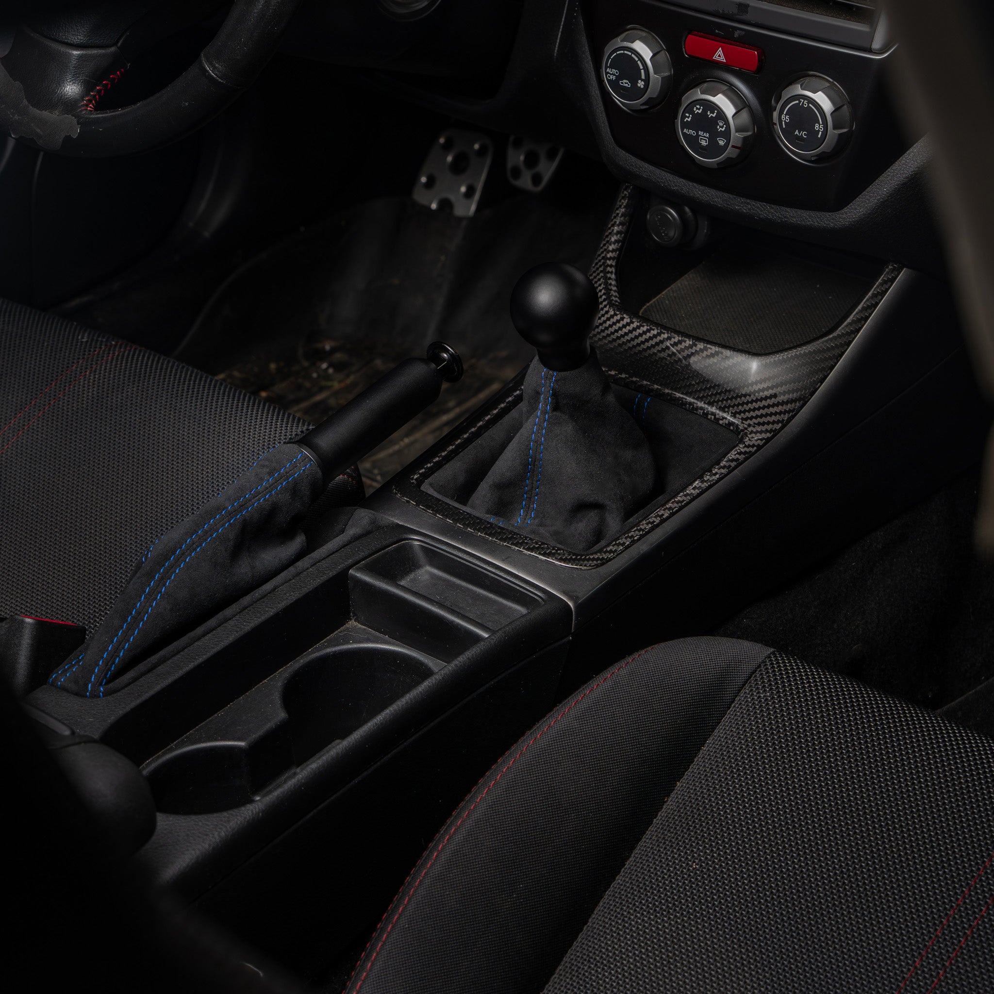 Billetworkz Premium Alcantara Shift Boot – Subaru WRX 2008–2014