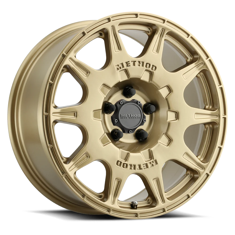 Method MR502 RALLY 17x8 +38mm Offset5x114.3 67.1mm CB Gold Wheel
