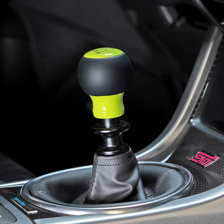 Billetworkz Fusion Weighted Shift Knob w/ 5 Speed Shift Pattern Engraving - 5 Speed Subaru models