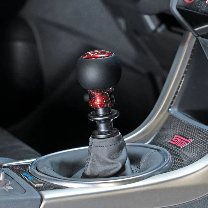 Billetworkz Fusion Weighted Shift Knob w/ 5 Speed Shift Pattern Engraving - 5 Speed Subaru models