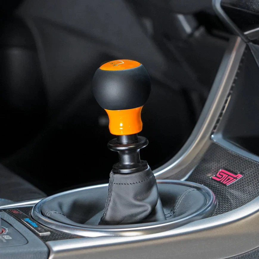 Billetworkz Fusion Weighted Shift Knob w/ 5 Speed Shift Pattern Engraving - 5 Speed Subaru models