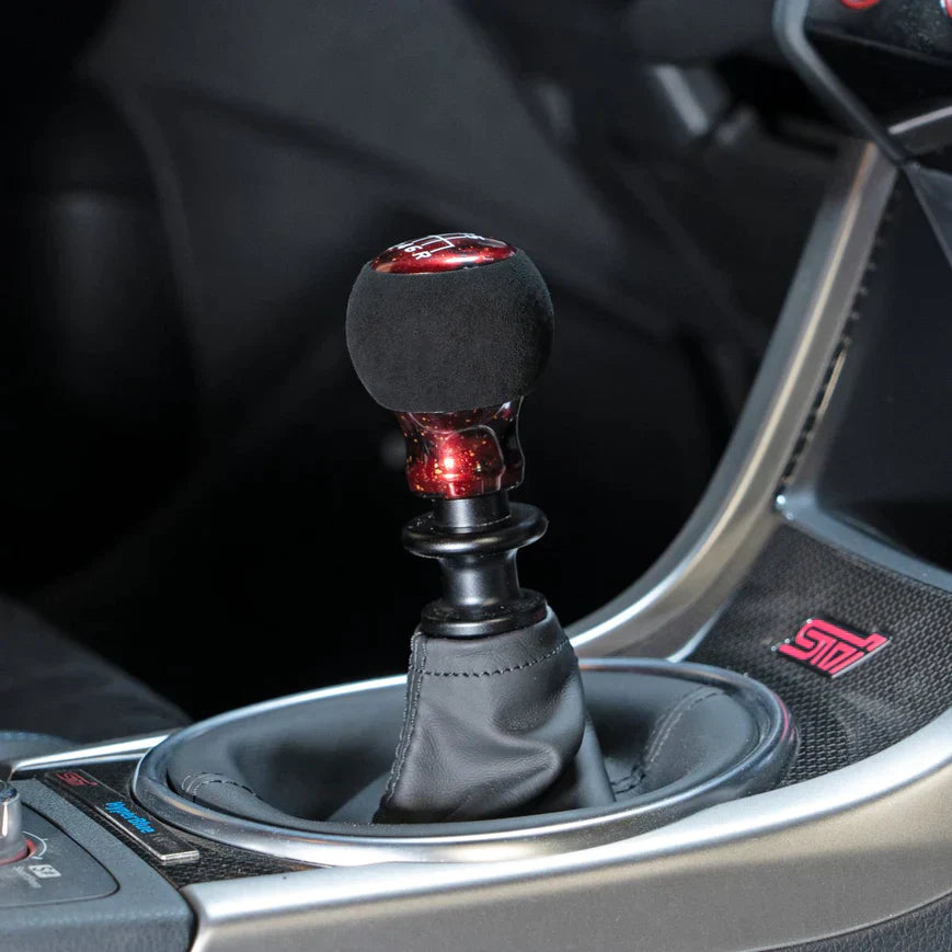 Billetworkz Fusion Weighted Shift Knob w/ 5 Speed Shift Pattern Engraving - 5 Speed Subaru models