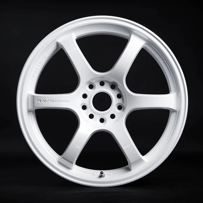 Gram Lights 57DR 18x9.5 +38 5x114.3 Ceramic Pearl Wheel