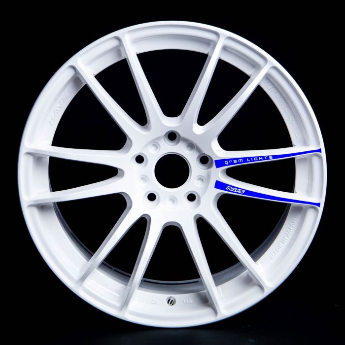 Gram Lights 57XTREME Spec D 18x9.5 +38 5-114.3 White Wheel